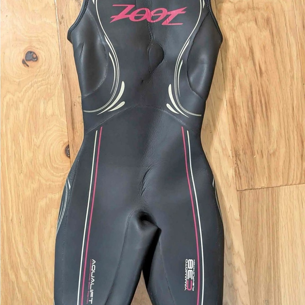 Zoot Women's Black and Pink Swim Wetsuit